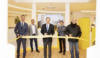 Eröffnung der neu renovierten Raiffeisen-Bankstelle