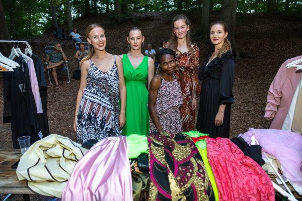 24-08-13 Ron Williams und Modeschau (12) 24-08-13 Ron Williams und Modeschau (12)