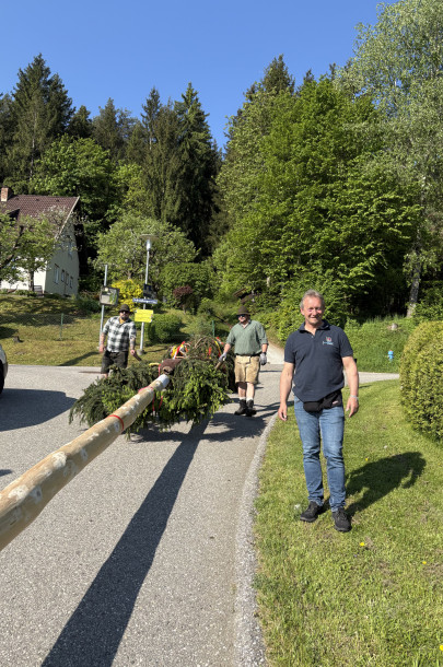 Maifest 2025-2 (9) Maifest 2025-2 (9)