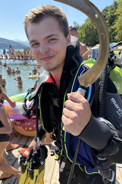 image00030 image00030