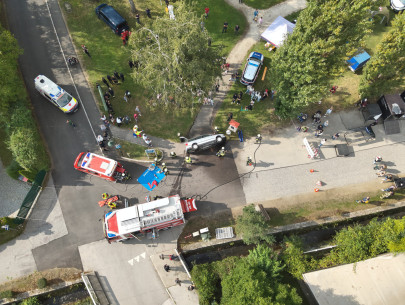 image00010 image00010